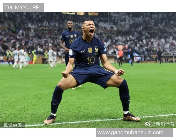 姆巴佩欧冠夜帽子戏法后采访透露未来去向引发热议